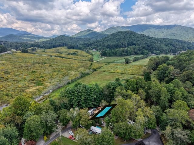 496 Choestoe Valley Circle, Blairsville, GA 30512