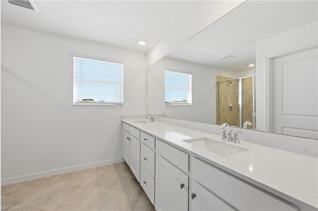 18726 Marlin Kite LN, North Fort Myers, FL 33917