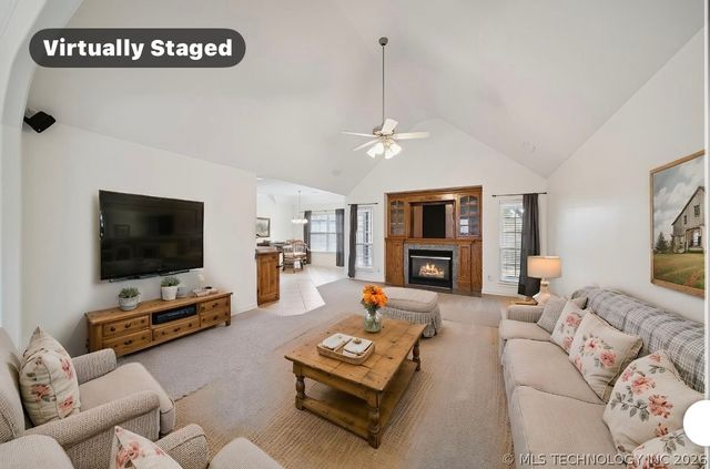 2212 N 12th Place, Broken Arrow, OK 74012