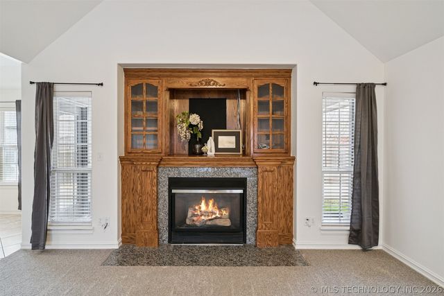 2212 N 12th Place, Broken Arrow, OK 74012