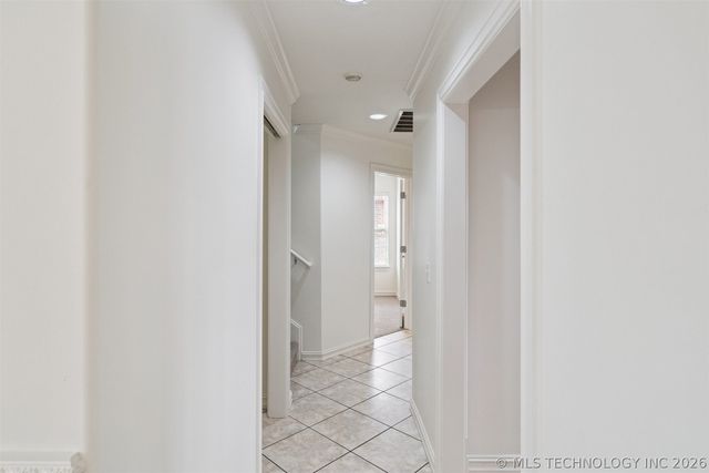 2212 N 12th Place, Broken Arrow, OK 74012