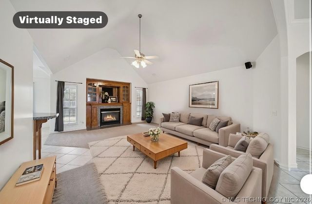 2212 N 12th Place, Broken Arrow, OK 74012