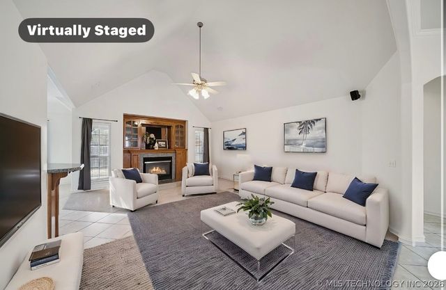 2212 N 12th Place, Broken Arrow, OK 74012