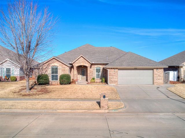 8821 NW 74th Street, Oklahoma City, OK 73132