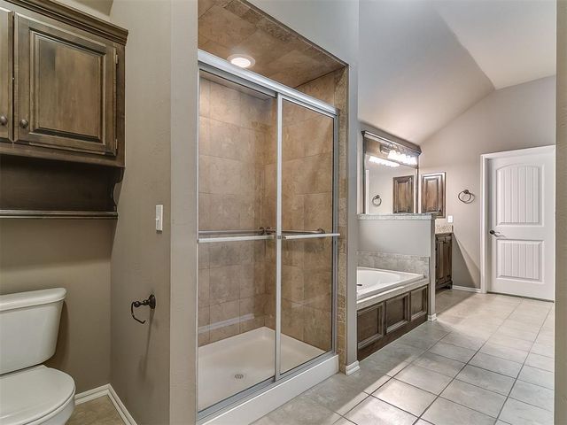 8821 NW 74th Street, Oklahoma City, OK 73132