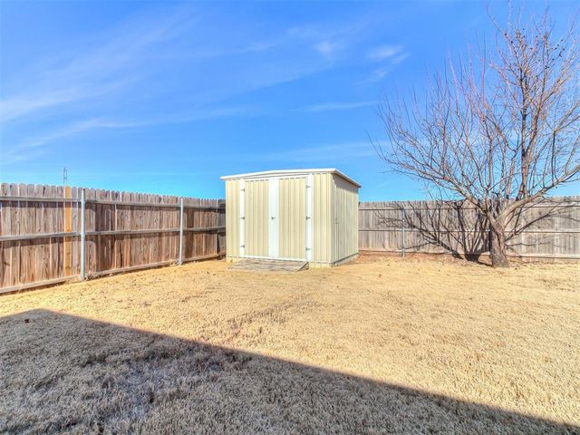 8821 NW 74th Street, Oklahoma City, OK 73132