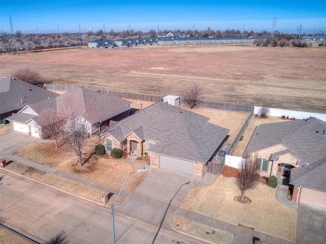 8821 NW 74th Street, Oklahoma City, OK 73132