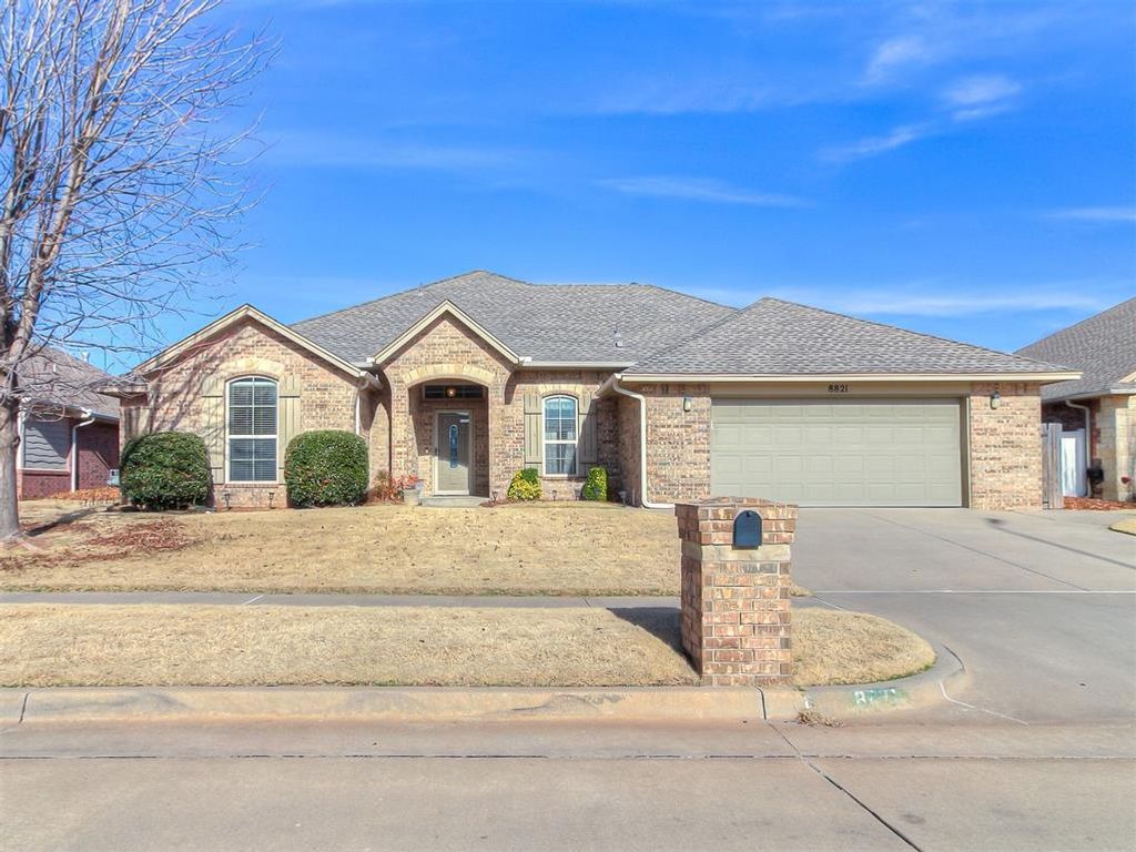 8821 NW 74th Street, Oklahoma City, OK 73132