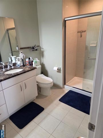 48 Park Street 711X, Montclair, NJ 07042