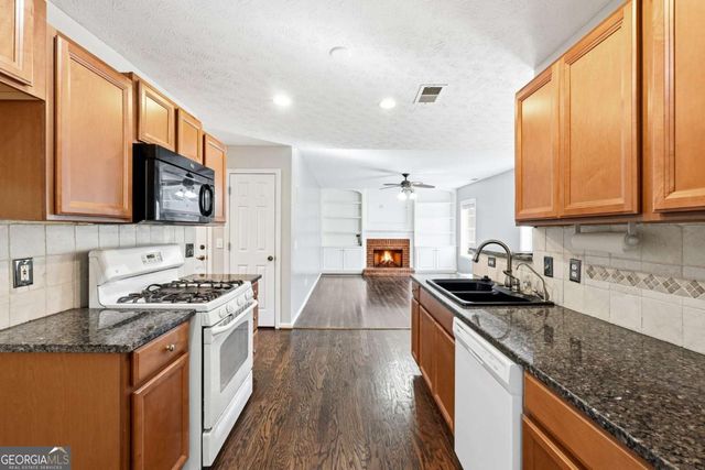 3827 Mast Court NW, Kennesaw, GA 30144