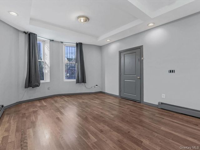 335 E 52nd Street, Brooklyn, NY 11203
