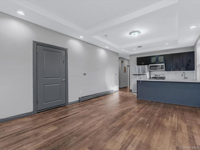 335 E 52nd Street, Brooklyn, NY 11203