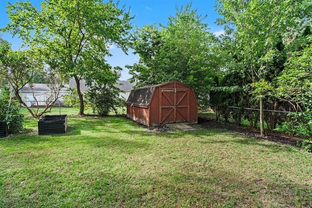 2430 Oak Hollow Drive, Jenison, MI 49428