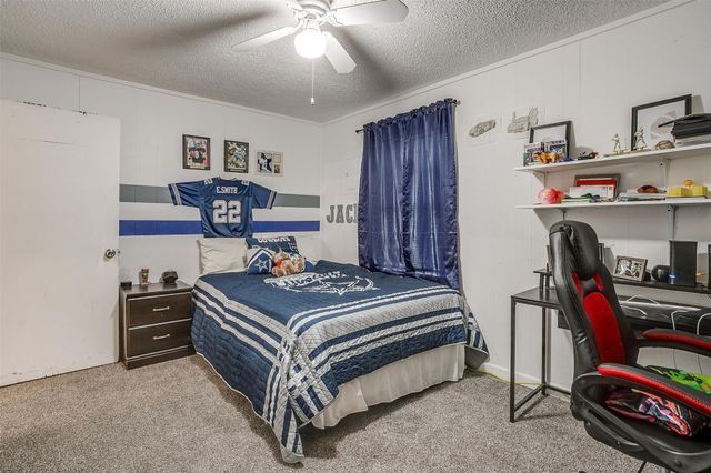 420 E 1st Street, Weatherford, TX 76086