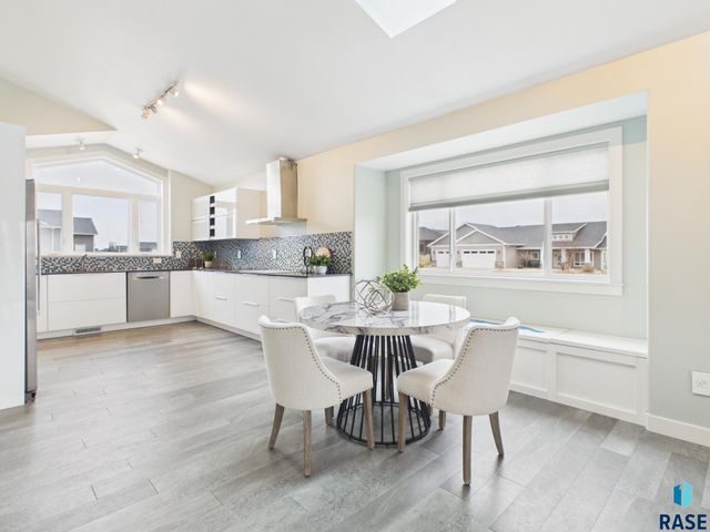 6500 E Steamboat Trl Trail, Sioux Falls, SD 57110