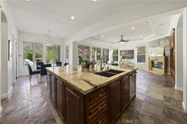 47855 White Fox Court, La Quinta, CA 92253