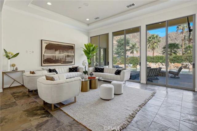 47855 White Fox Court, La Quinta, CA 92253