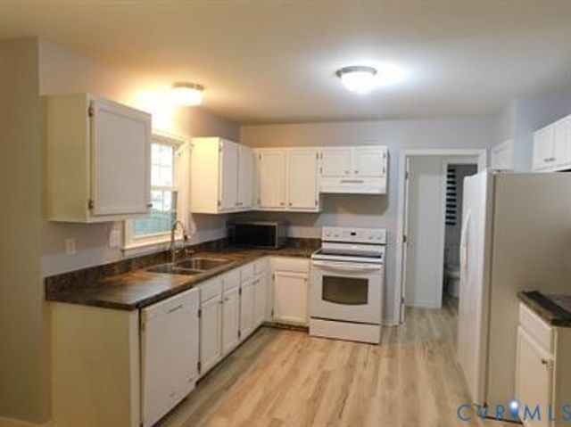 1714 Abbots Mill Way, Midlothian, VA 23114