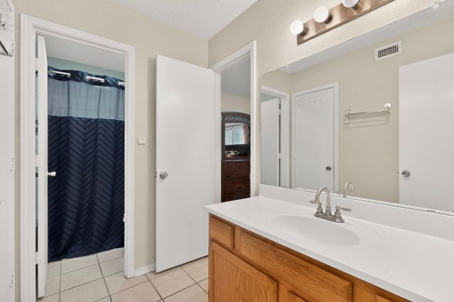11801 Avery Lane, Balch Springs, TX 75180