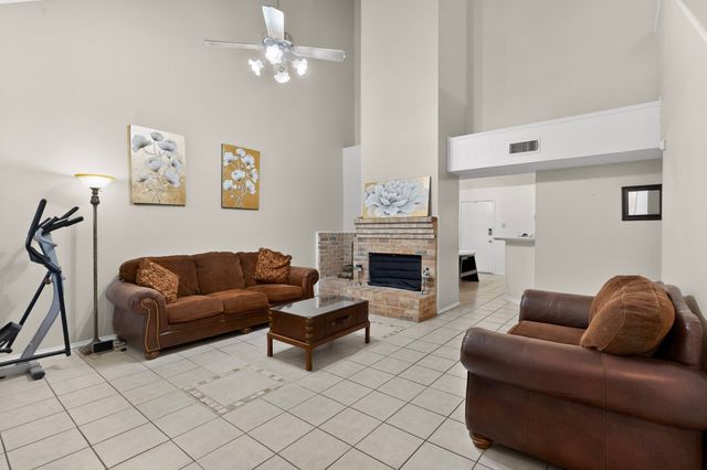 11801 Avery Lane, Balch Springs, TX 75180