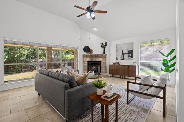 2920 Warwick WAY, Austin, TX 78748