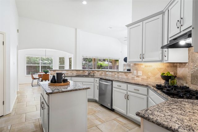 2920 Warwick WAY, Austin, TX 78748