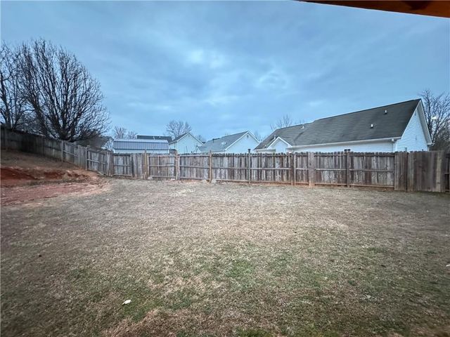 802 Hampton Way, Canton, GA 30115