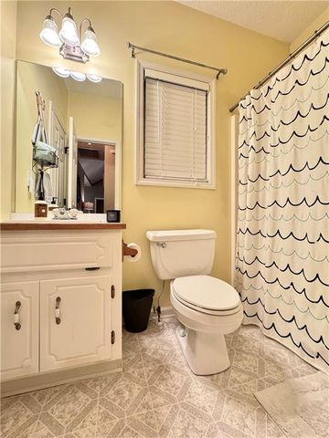 802 Hampton Way, Canton, GA 30115