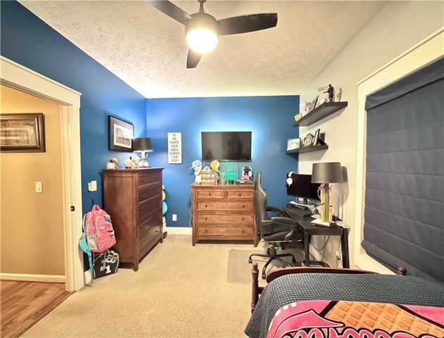 802 Hampton Way, Canton, GA 30115