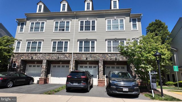 11265 WORTHAM CREST CIR, Manassas, VA 20109