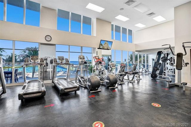 16699 Collins Avenue 1105, Sunny Isles Beach, FL 33160