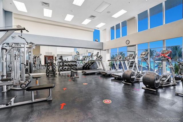 16699 Collins Avenue 1105, Sunny Isles Beach, FL 33160