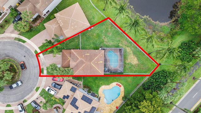 5120 Crescent Moon Drive, Greenacres, FL 33463
