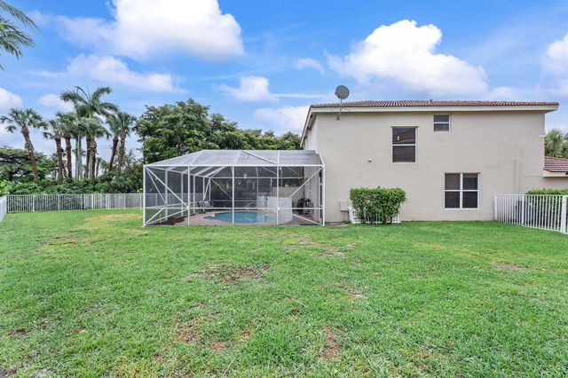 5120 Crescent Moon Drive, Greenacres, FL 33463