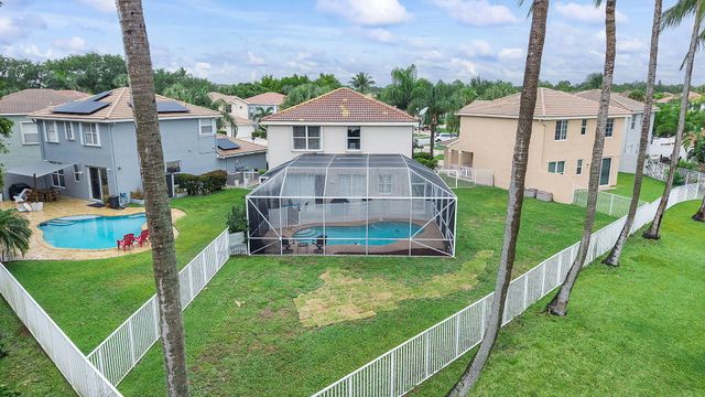 5120 Crescent Moon Drive, Greenacres, FL 33463