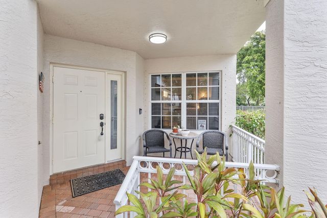 5120 Crescent Moon Drive, Greenacres, FL 33463