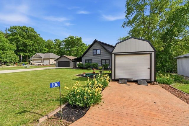 106 Orchard Drive, Denver, IA 50622