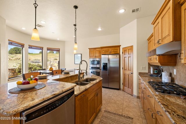 1543 Fairway Village Drive, Las Cruces, NM 88007