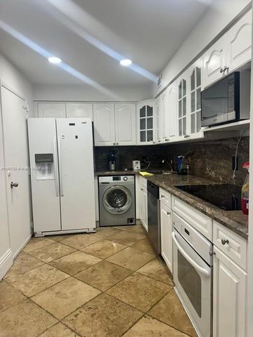 6770 Indian Creek Dr TSB, Miami Beach, FL 33141