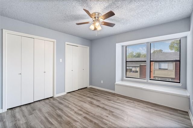 1221 W Hopkins ST 11, San Marcos, TX 78666