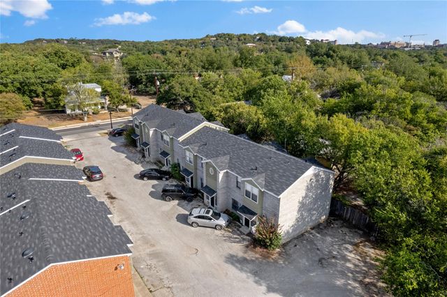 1221 W Hopkins ST 11, San Marcos, TX 78666