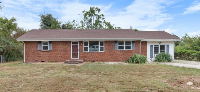 19 Gino Dr, Clarksville, TN 37042