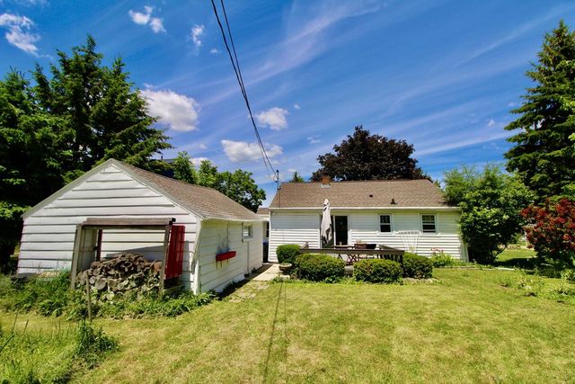 1341 Pershing AVENUE, Sheboygan, WI 53083