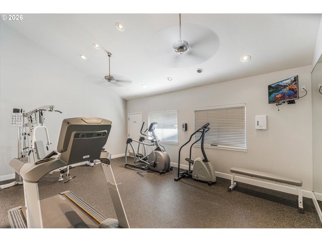 10168 Se TALBERT St, Clackamas, OR 97015