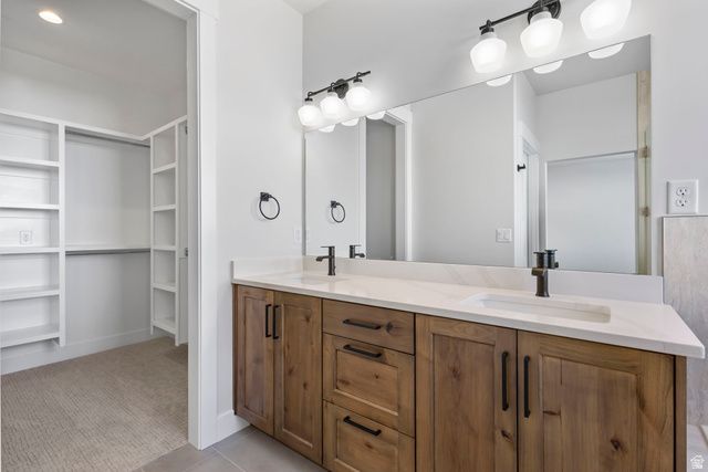 656 E MOUNTAIN RD, North Ogden, UT 84414