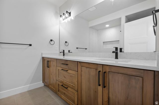 656 E MOUNTAIN RD, North Ogden, UT 84414