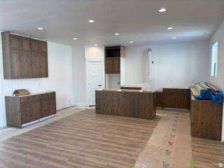 656 E MOUNTAIN RD, North Ogden, UT 84414