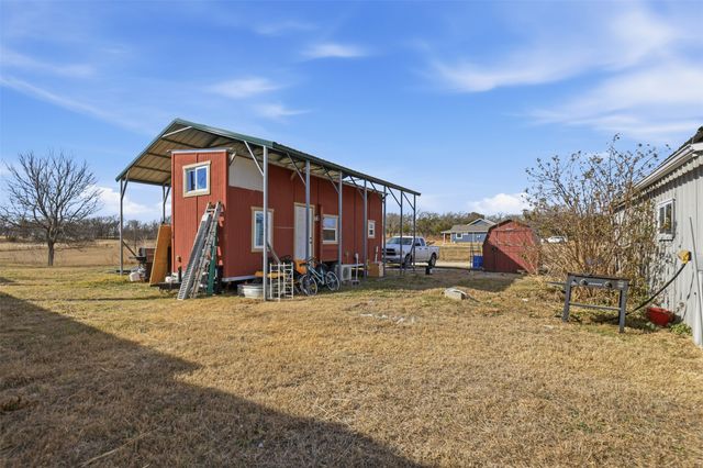 10669B Mineral Wells Highway, Weatherford, TX 76088