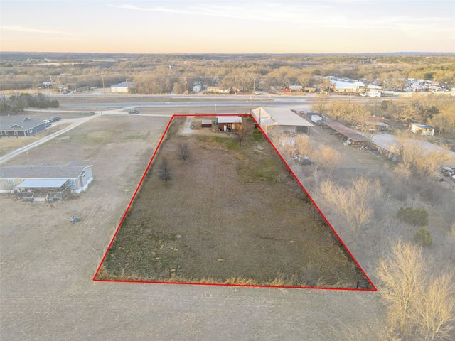 10669B Mineral Wells Highway, Weatherford, TX 76088