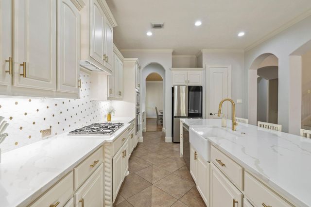 7603 Hogan Bridge Court, Spring, TX 77389